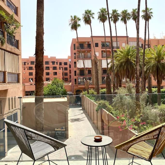 Appartement 2 Bed With Rooftop Pool & Gym Downtown Marrakech *